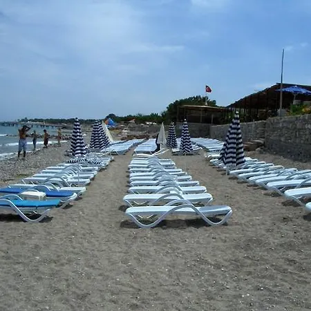 Armir Palace Szálloda 4*