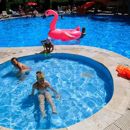 Hotel Armir Palace
