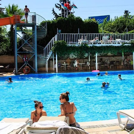 Szálloda Armir Palace 4*
