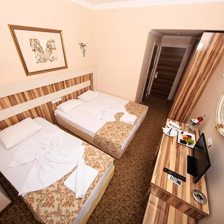 Armir Palace Hotel