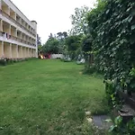 Armir Palace